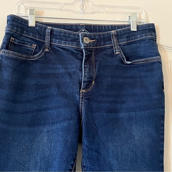 St.Johns Bay Classic Dark Wash Skinny Leg Women's Jeans Size 12 Petite - Picture 8 of 13